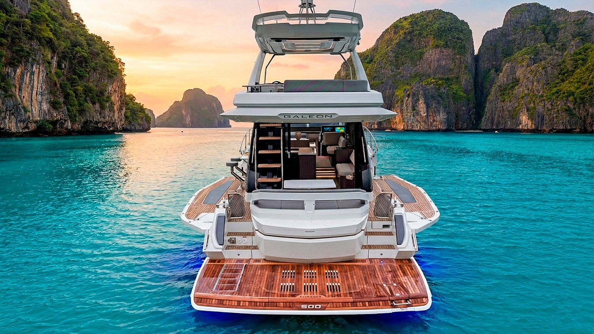 Аренда яхты Galeon 500 Liquid Asset на Пхукете